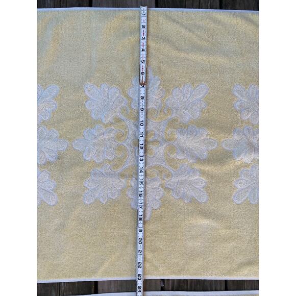Canon Royal Family Vintage 1970s yellow bath towels - Picture 5 of 16